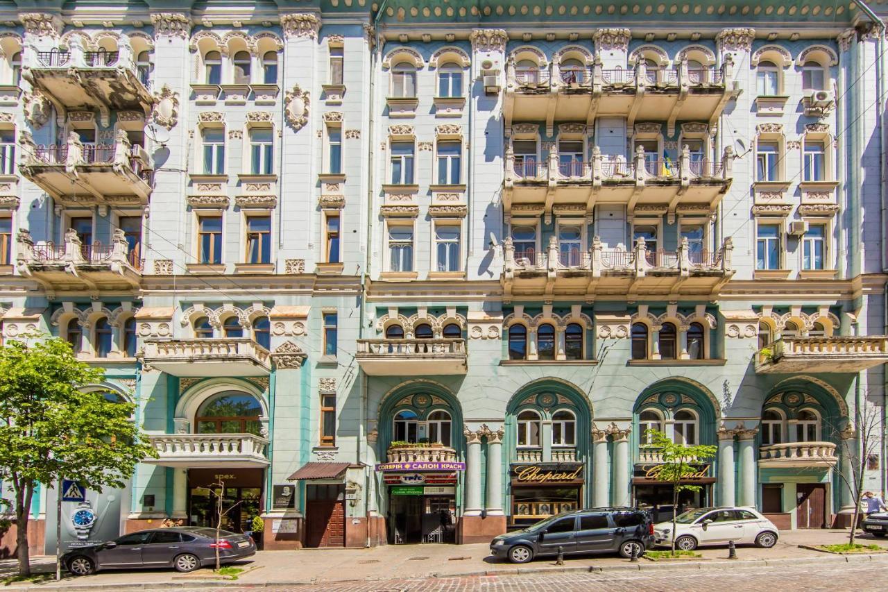 2К Квартира Поруч Із Майданом Незалежності キエフ エクステリア 写真